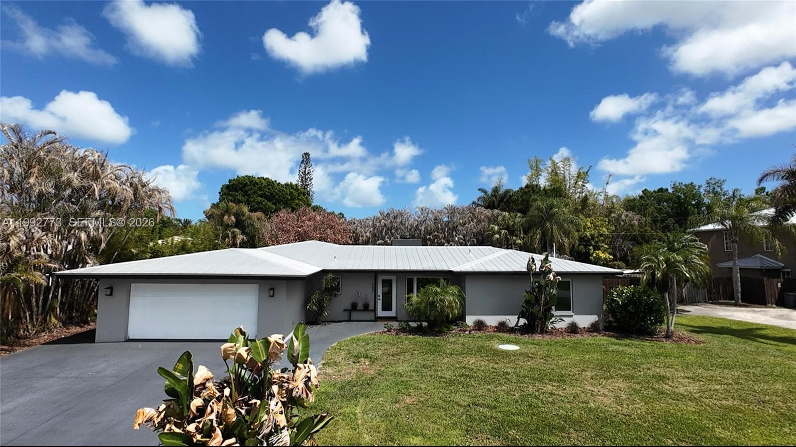 2497 NW South Manor Ave, Stuart FL 34994 photo 3