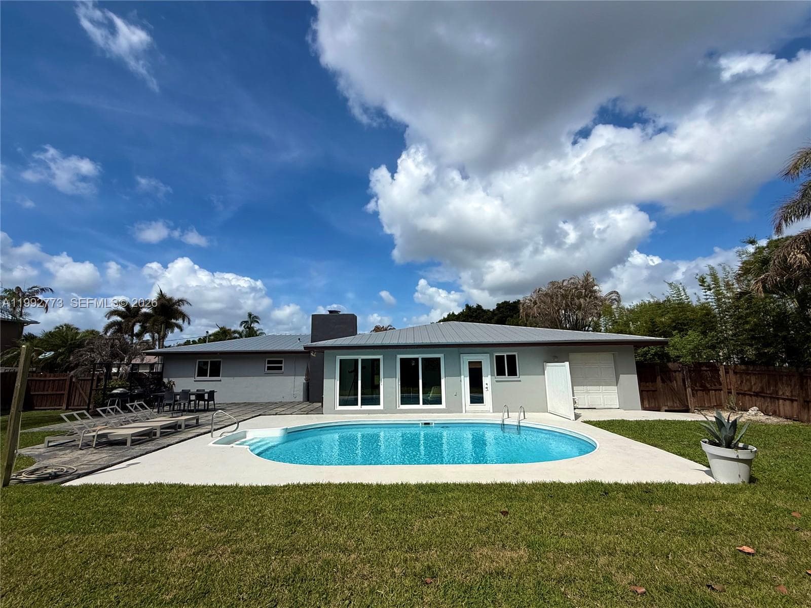 2497 NW South Manor Ave, Stuart FL 34994 photo 5