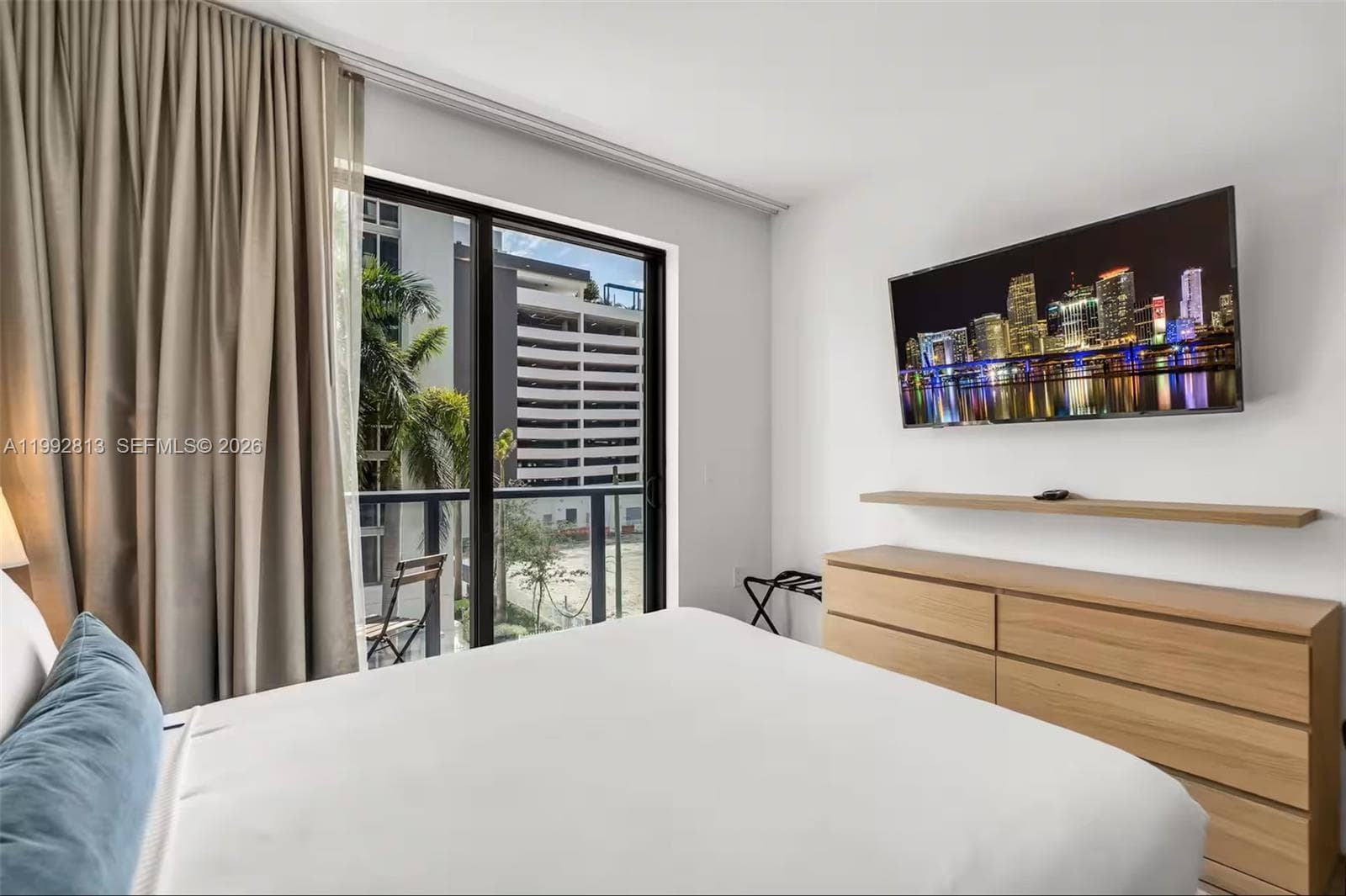 229 SW 9th St # 202, Miami FL 33130 photo 5