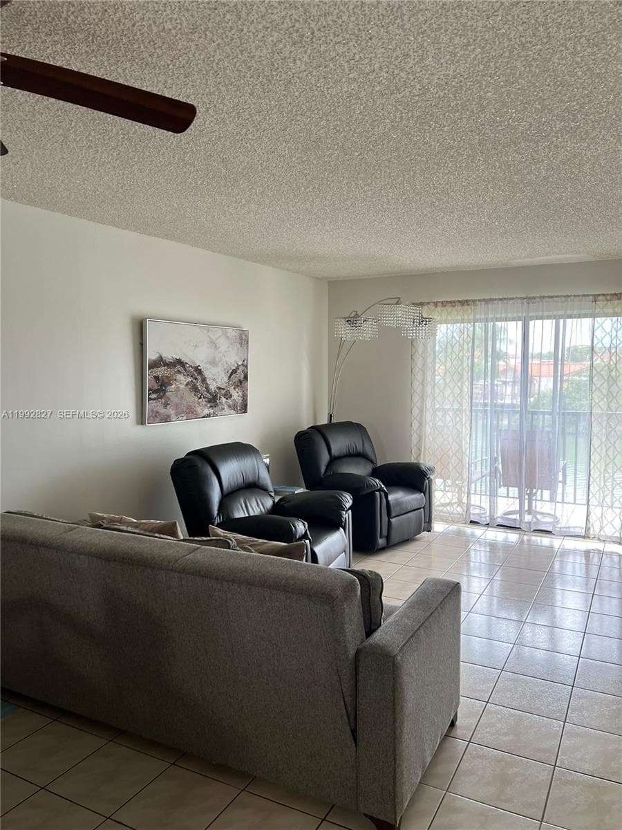 6465 W 27th Ave # 202, Hialeah FL 33016 photo 2