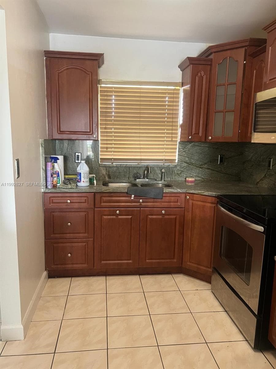 6465 W 27th Ave # 202, Hialeah FL 33016 photo 5