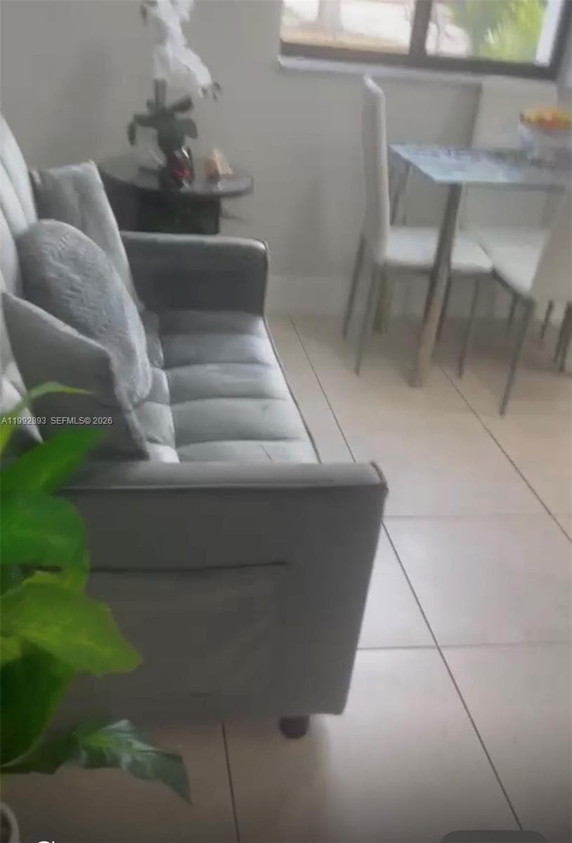 14554 SW 161 Ct, Miami FL 33196 photo 4