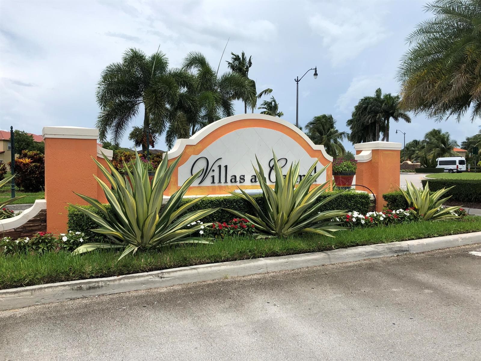 1575 NE 33rd Avenue Unit 105, Homestead FL 33033 photo 2