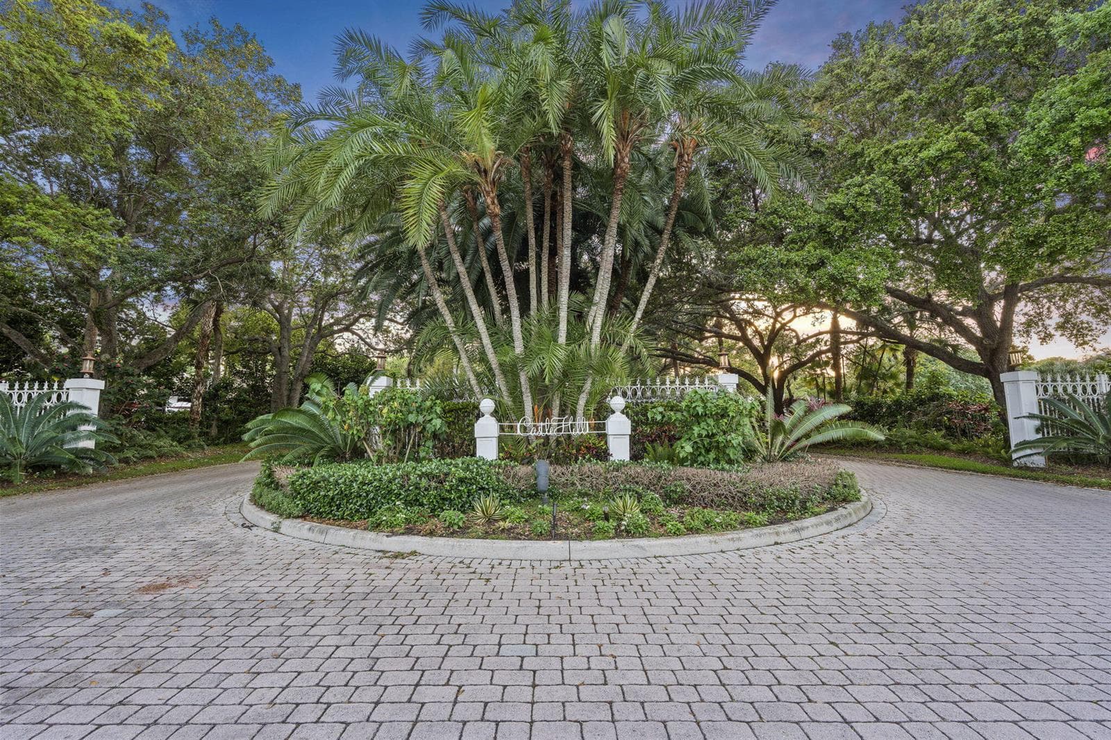 4 Castle Hill Way, Stuart FL 34996 photo 2