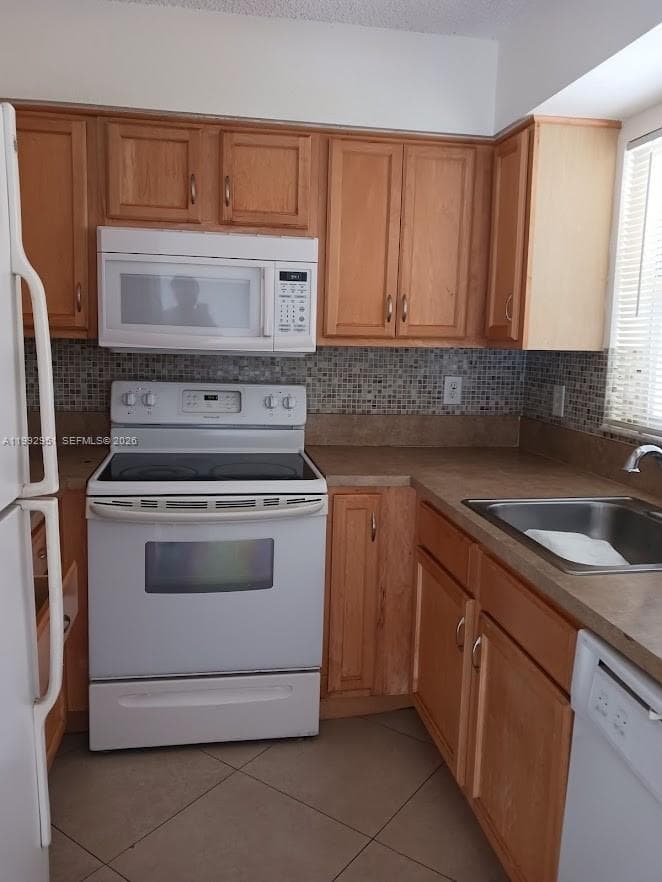 7670 Westwood Dr # 703, Tamarac FL 33321 photo 2