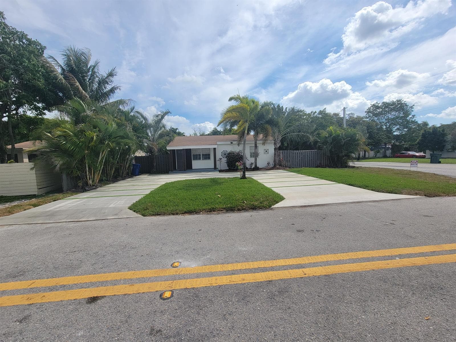 1600 NW 2nd Avenue, Fort Lauderdale FL 33311 photo 2