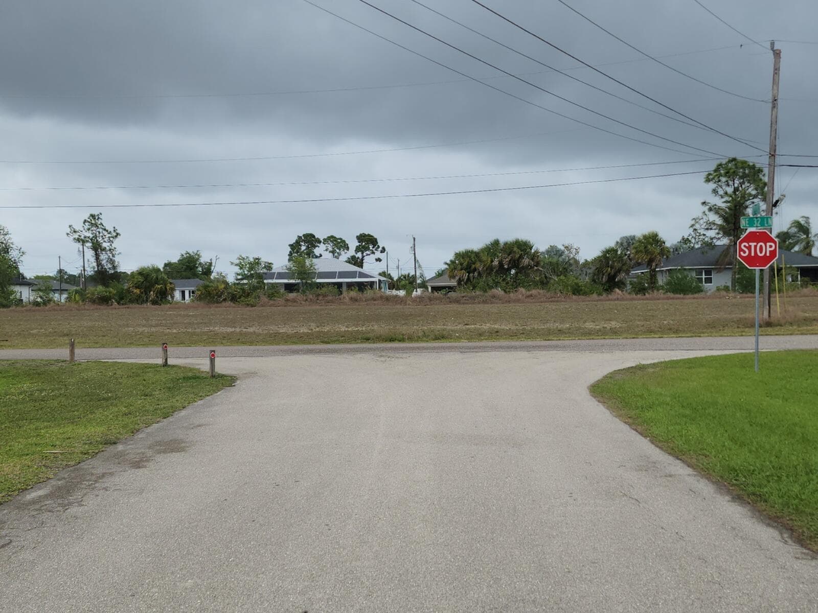 3222 NE 13th Court, Cape Coral FL 33909 photo 4