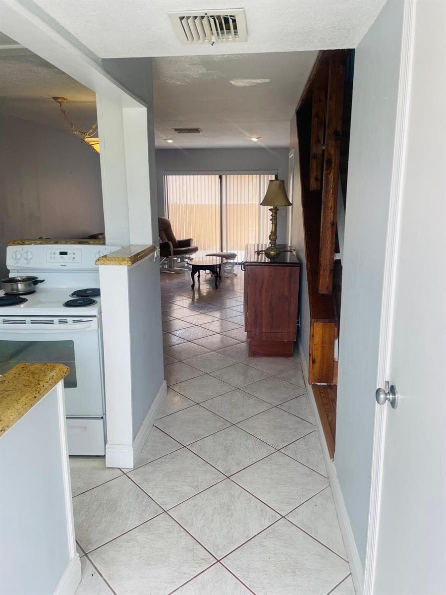139 Sparrow Drive # 2c, Royal Palm Beach FL 33411 photo 3
