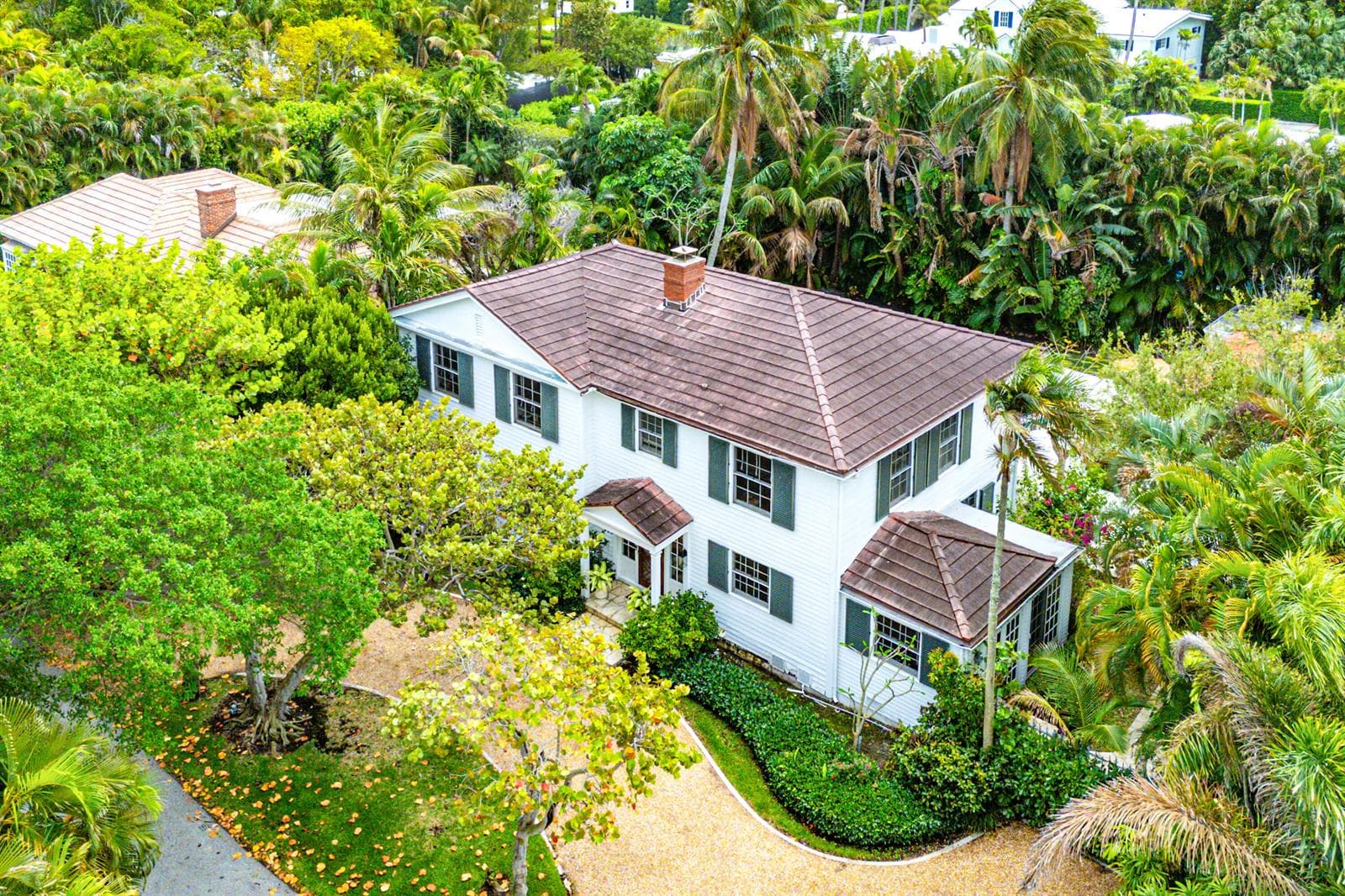 210 Merrain Road, Palm Beach FL 33480 photo 2