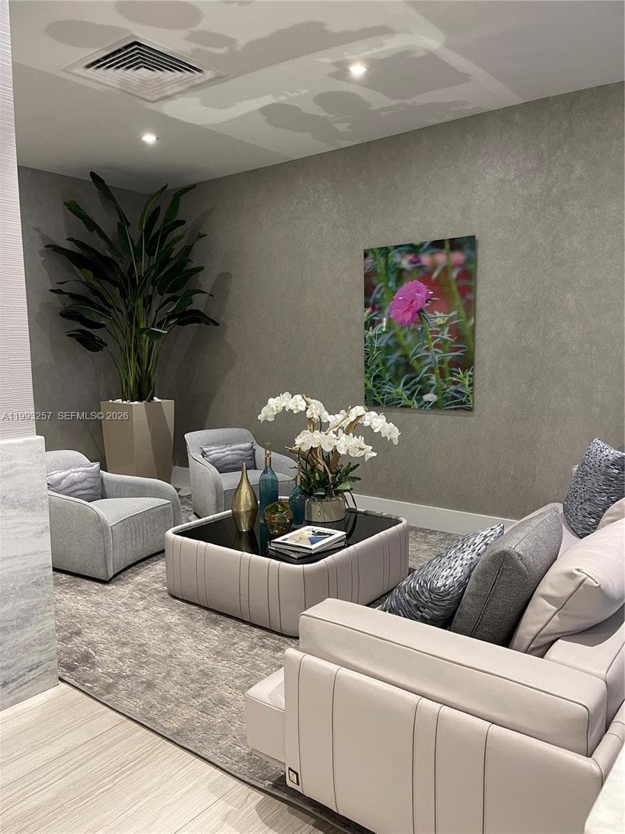 2301 S Ocean Dr # 607, Hollywood FL 33019 photo 3