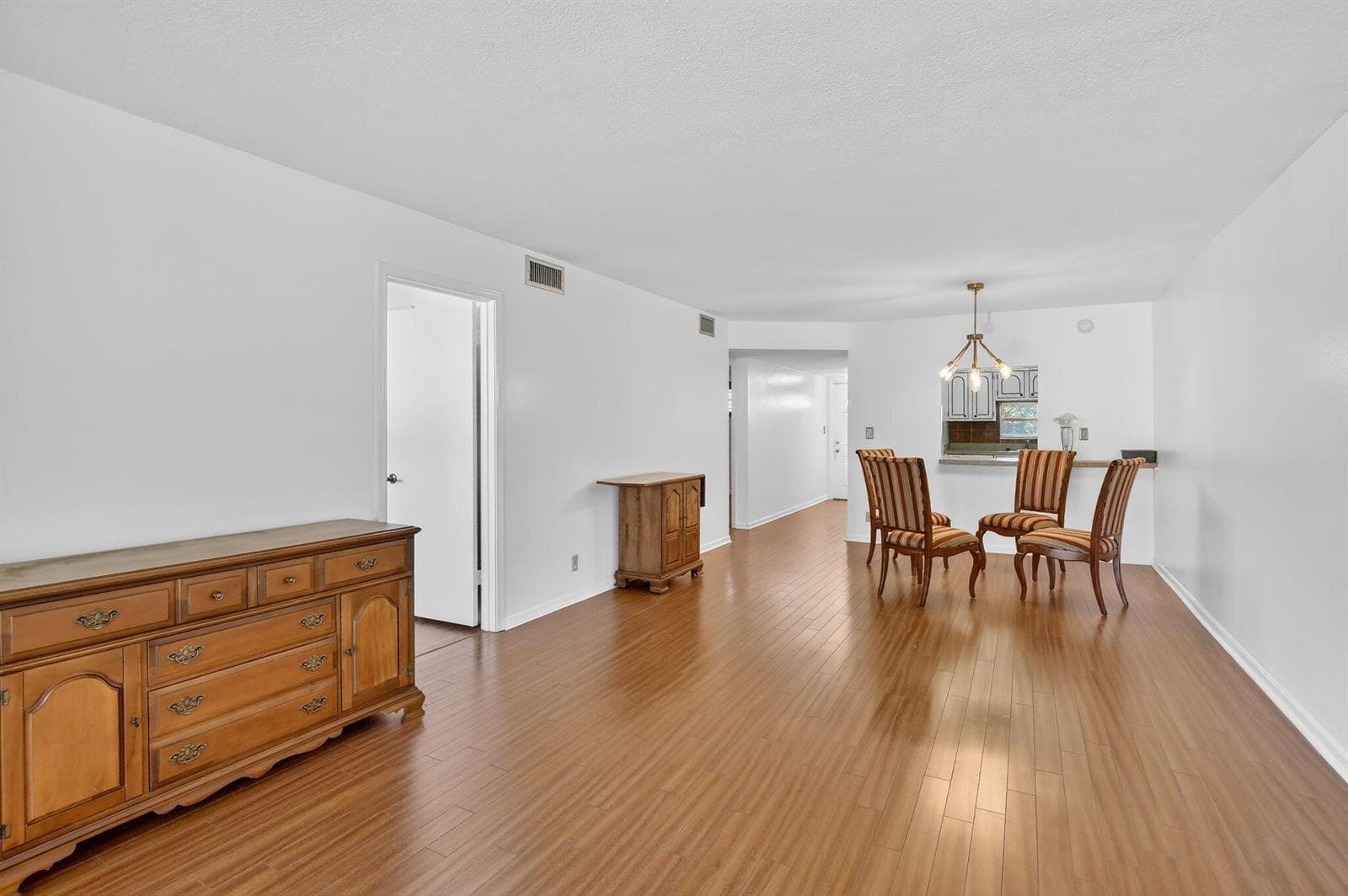 8921 S Hollybrook Boulevard # 209, Pembroke Pines FL 33025 photo 4