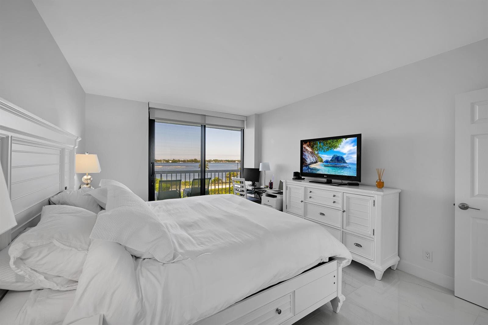 3300 S Ocean Boulevard # 306n, Palm Beach FL 33480 photo 3
