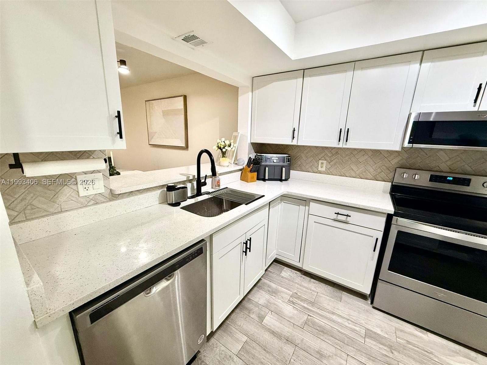 300 Promenade Dr # 105, Other City - In The State Of Florida FL 34698 photo 5