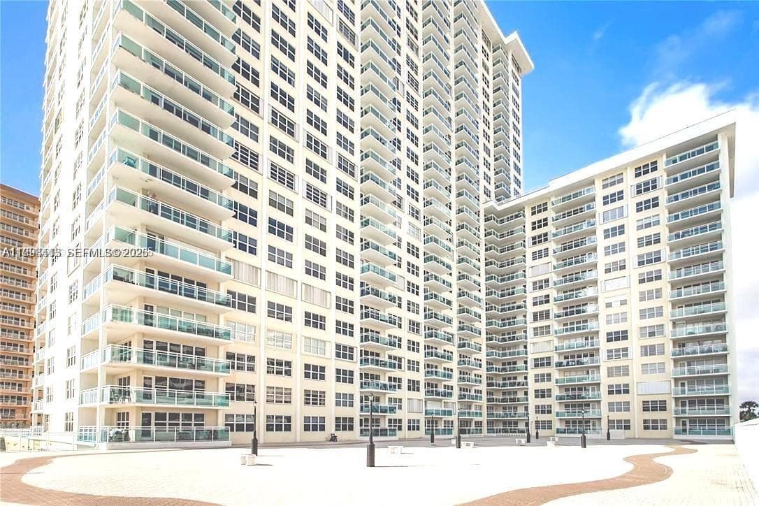 3900 Galt Ocean Dr # 111, Fort Lauderdale, FL 33308 photo 2
