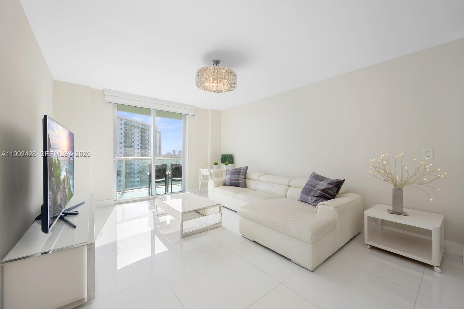 19370 Collins Ave # 916, Sunny Isles Beach FL 33160 photo 3