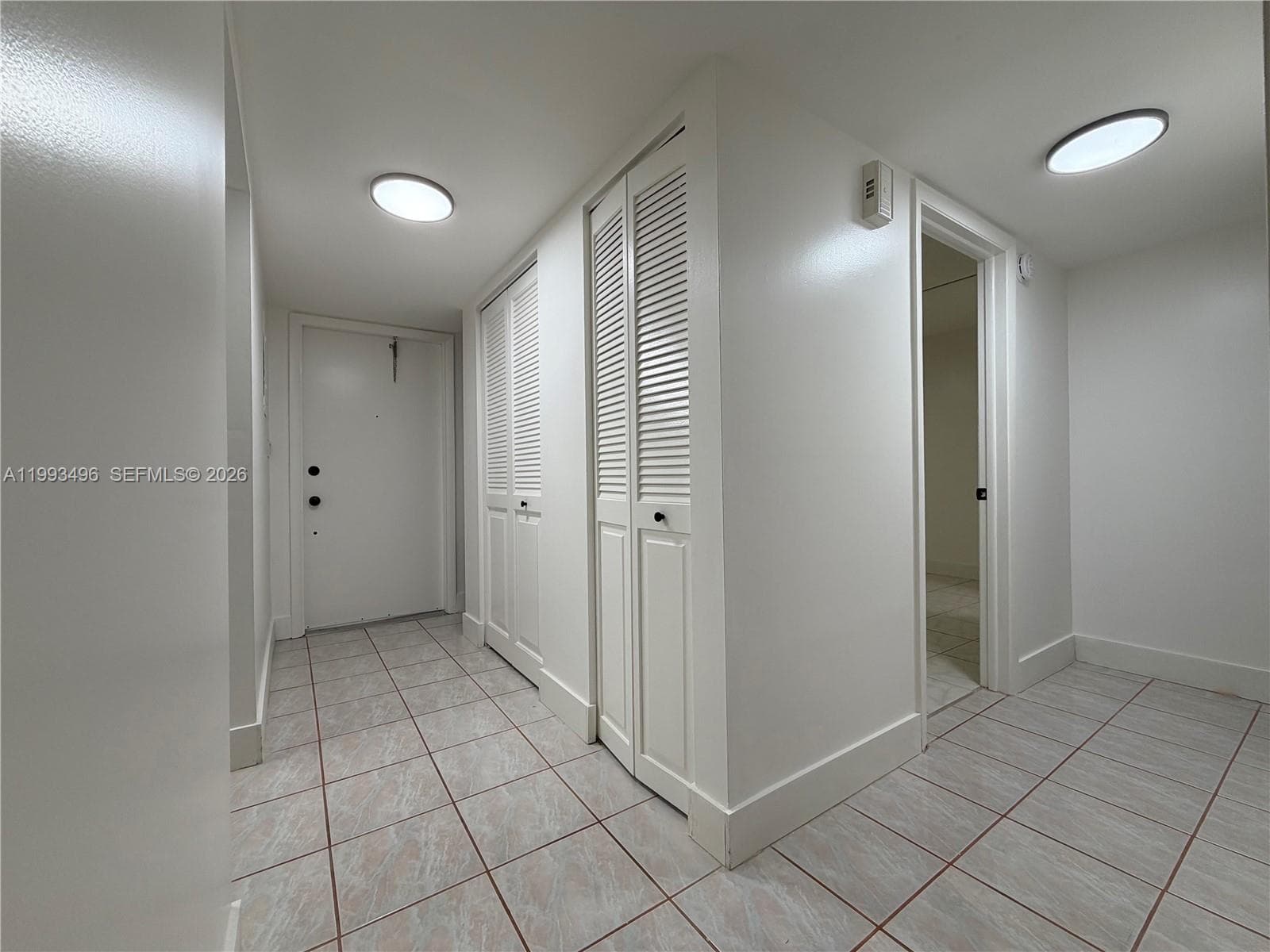 400 Commodore Dr # 101, Plantation FL 33325 photo 4
