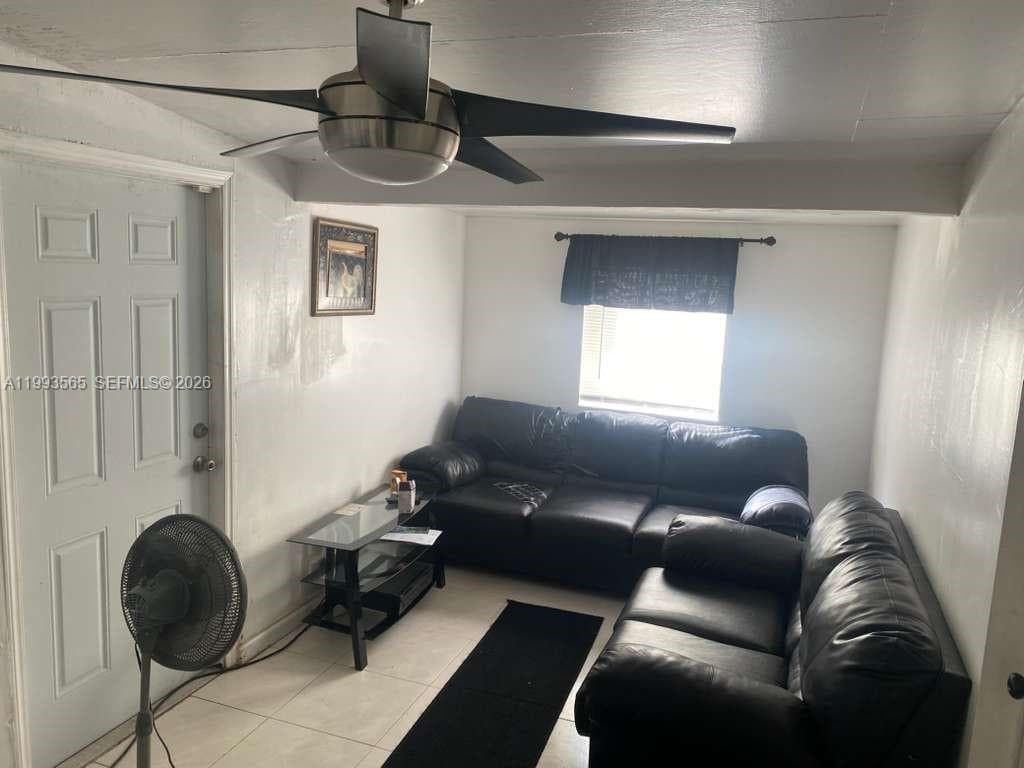 712 57th St, West Palm Beach FL 33407