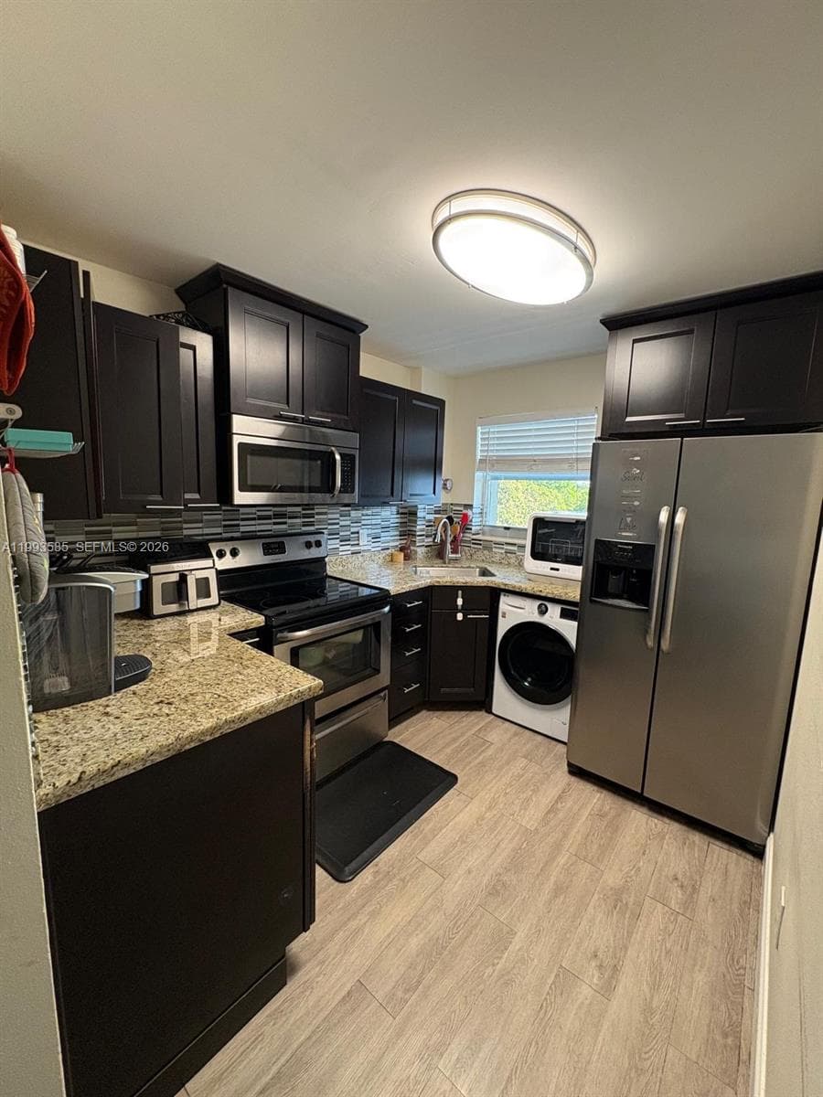 910 Michigan Ave # 505, Miami Beach FL 33139 photo 2