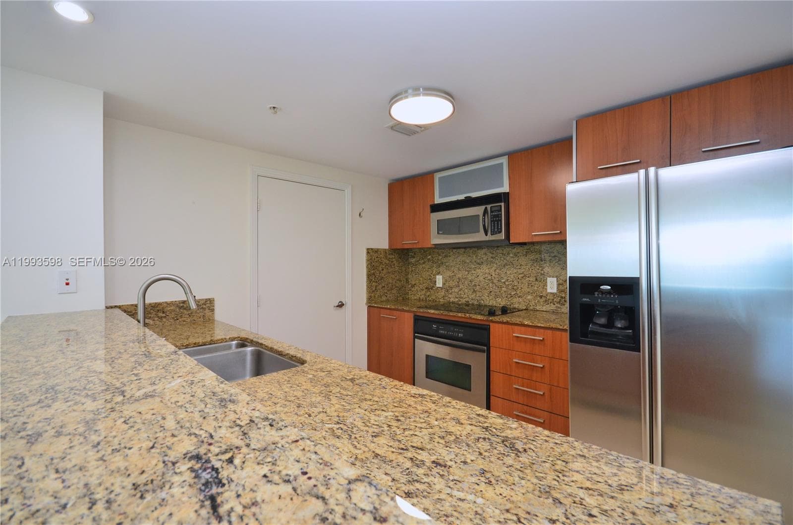 9055 SW 73rd Ct # 1106, Miami FL 33156 photo 3