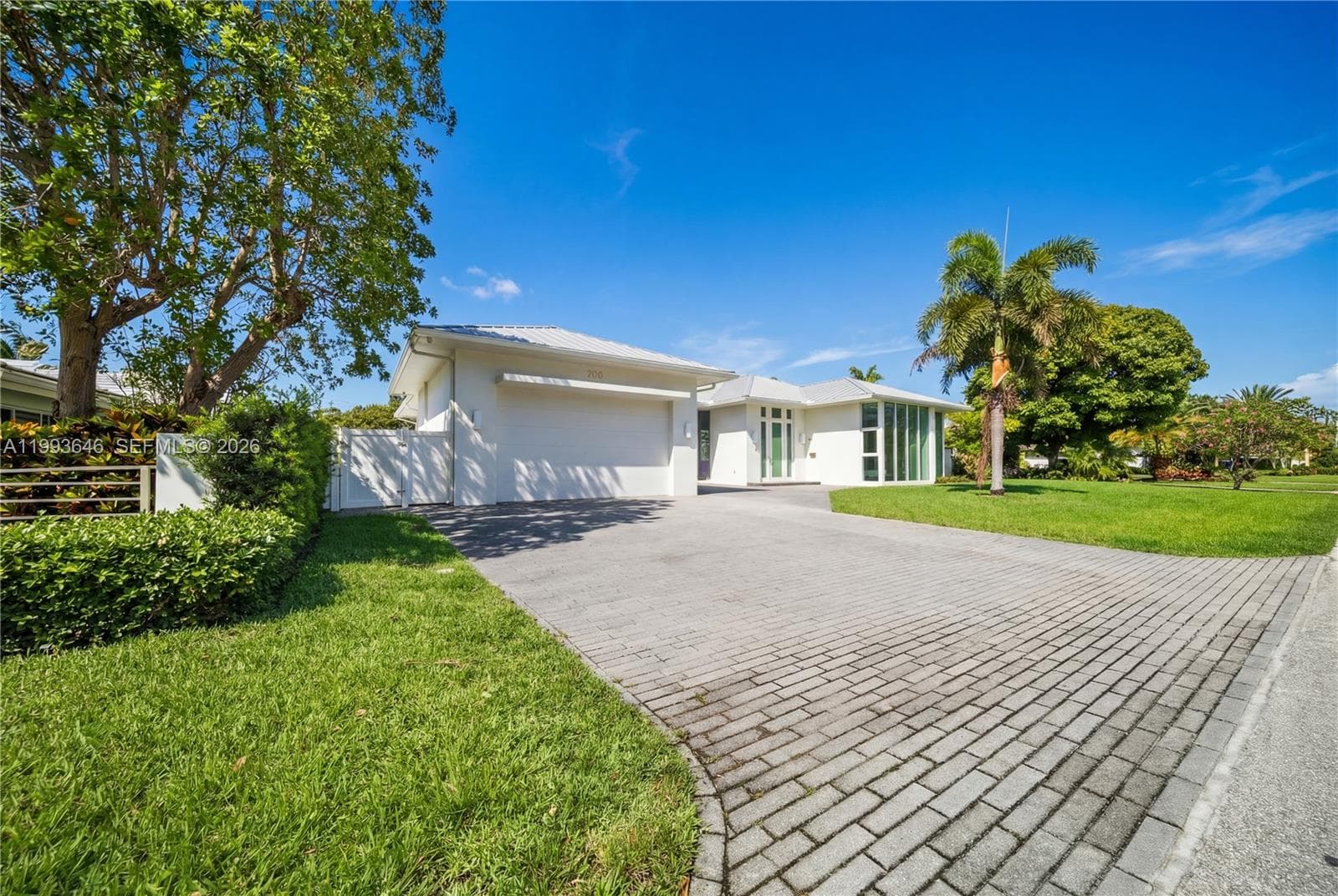 2815 NE 26th Pl, Fort Lauderdale FL 33306 photo 4