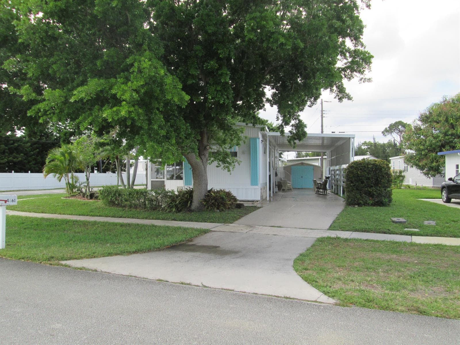 4261 Meadow View Drive, Boynton Beach FL 33436 photo 2