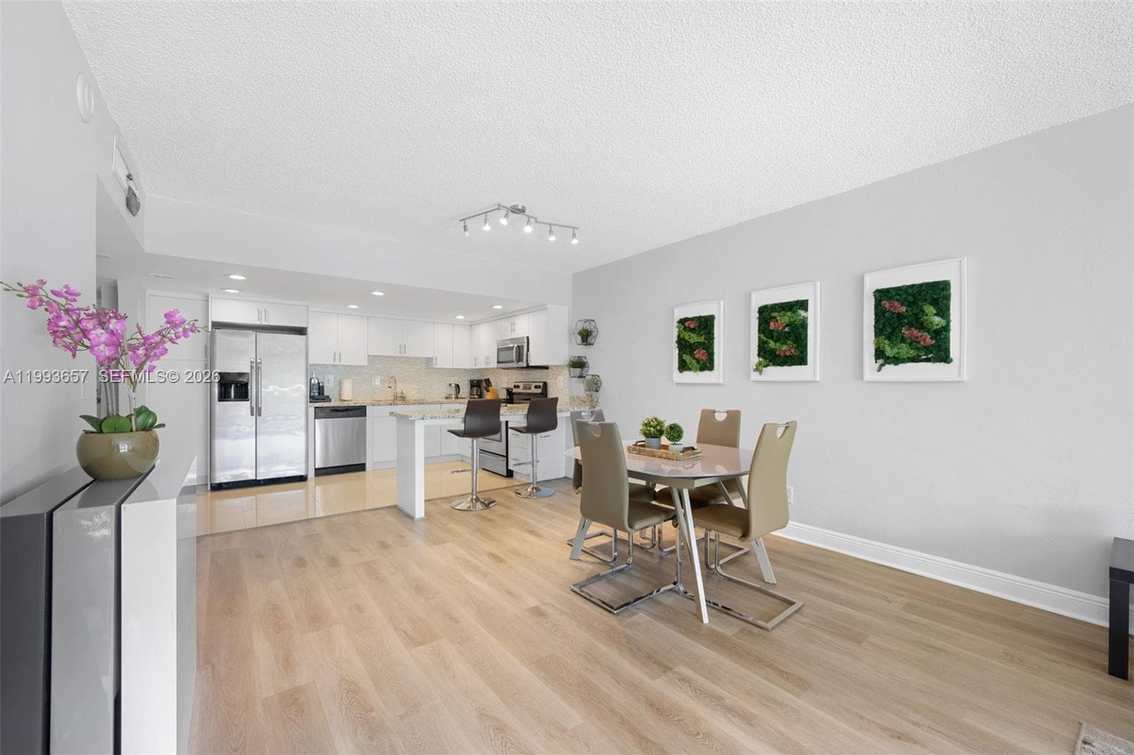 19370 Collins Ave # 225, Sunny Isles Beach FL 33160 photo 2