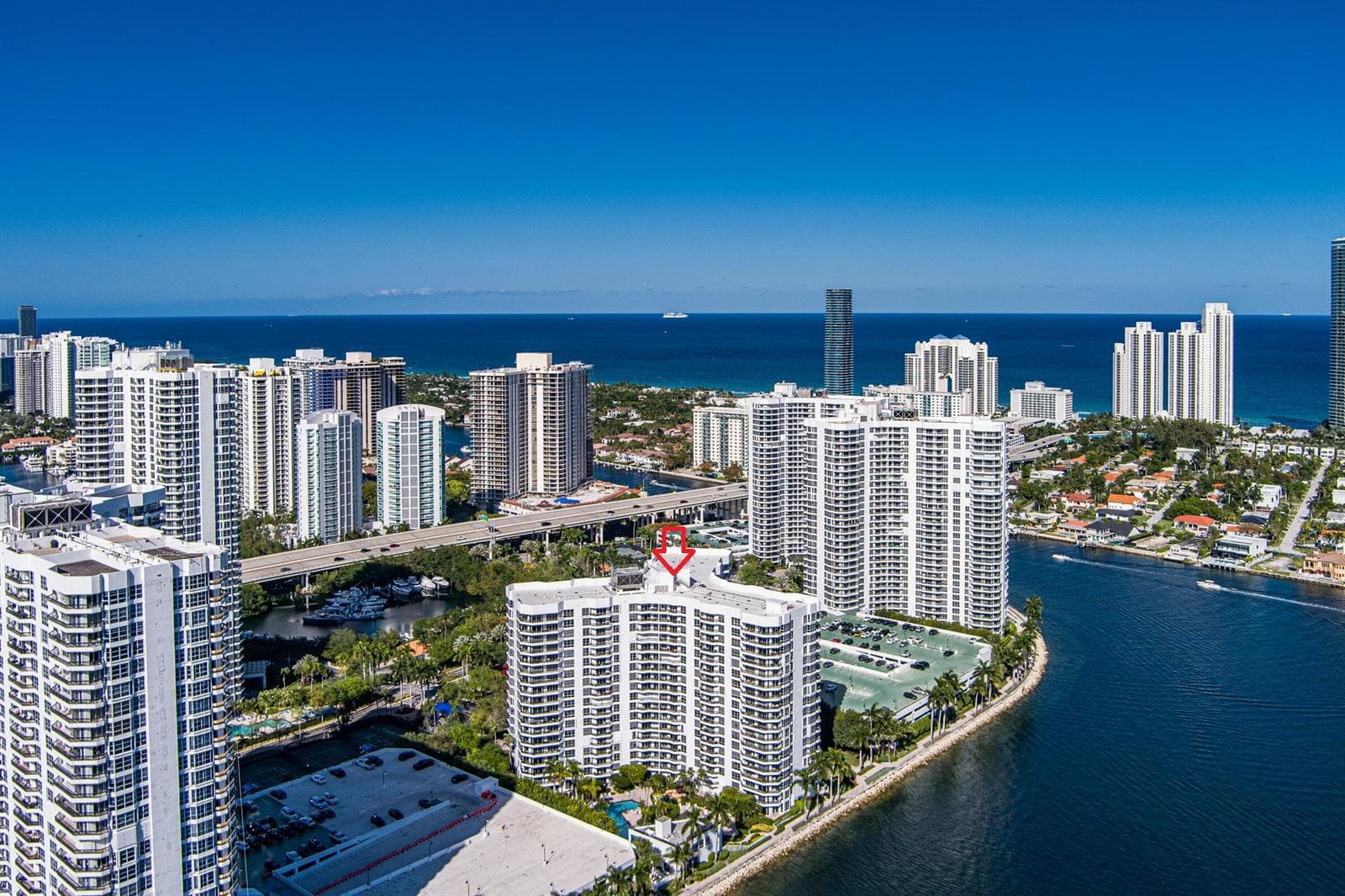 3600 Mystic Pointe Drive, Aventura FL 33180 photo 3