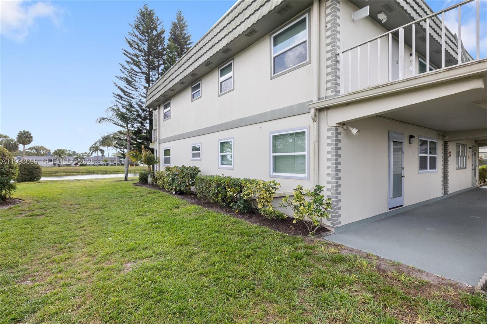 72 Monaco B # 72, Delray Beach FL 33446 photo 3