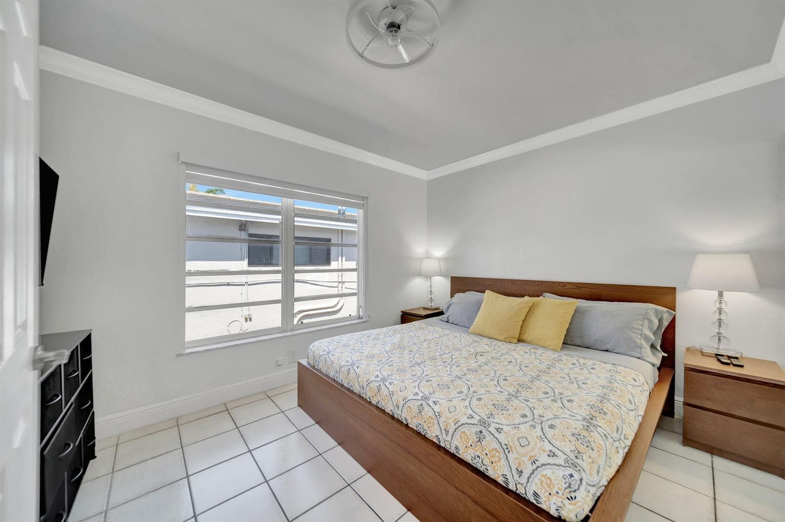 2724 NE 14th Street # 5, Fort Lauderdale FL 33304 photo 3