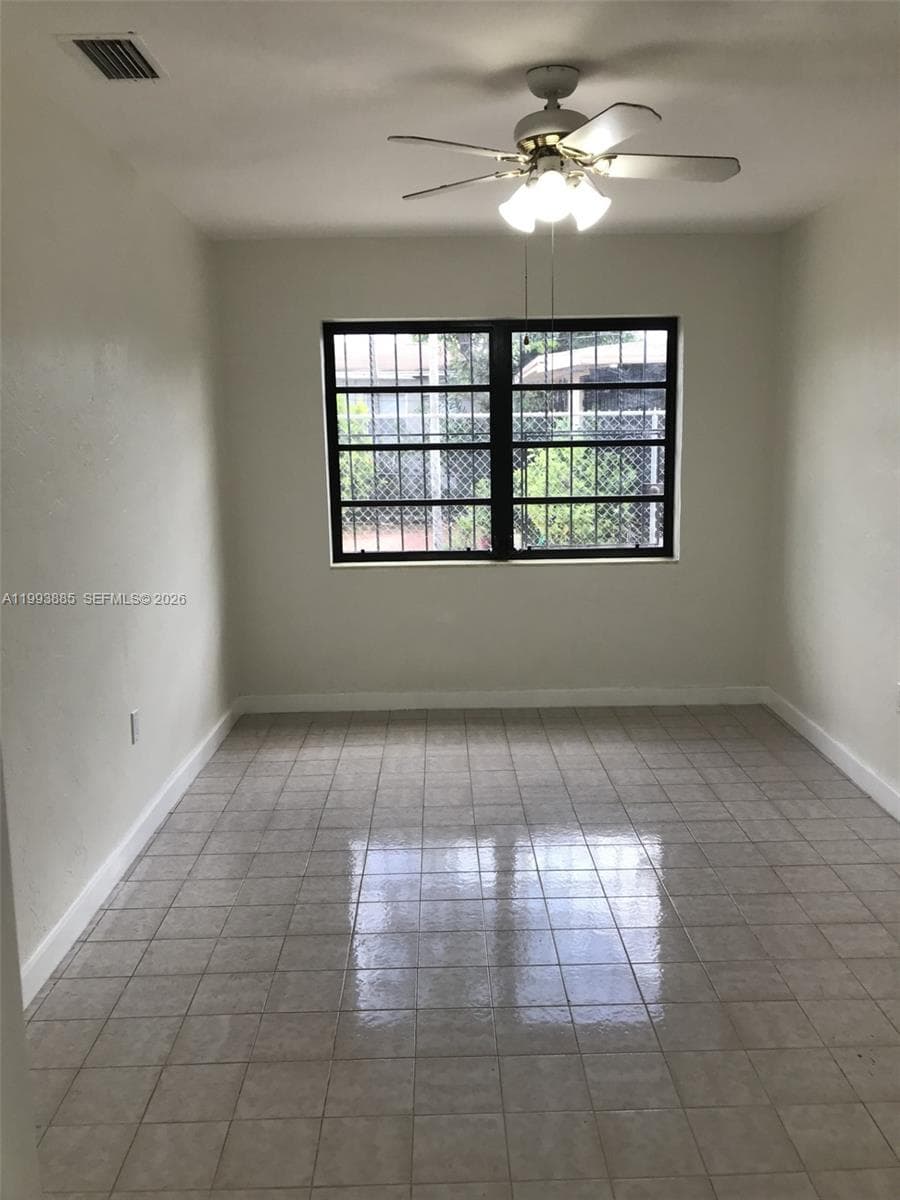 2362 NW 34th St # 2, Miami FL 33142 photo 4