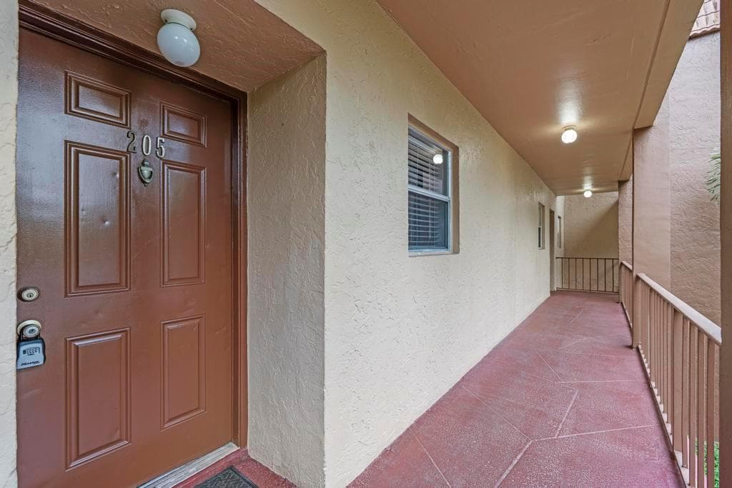120 Sparrow Drive # 205, Royal Palm Beach FL 33411