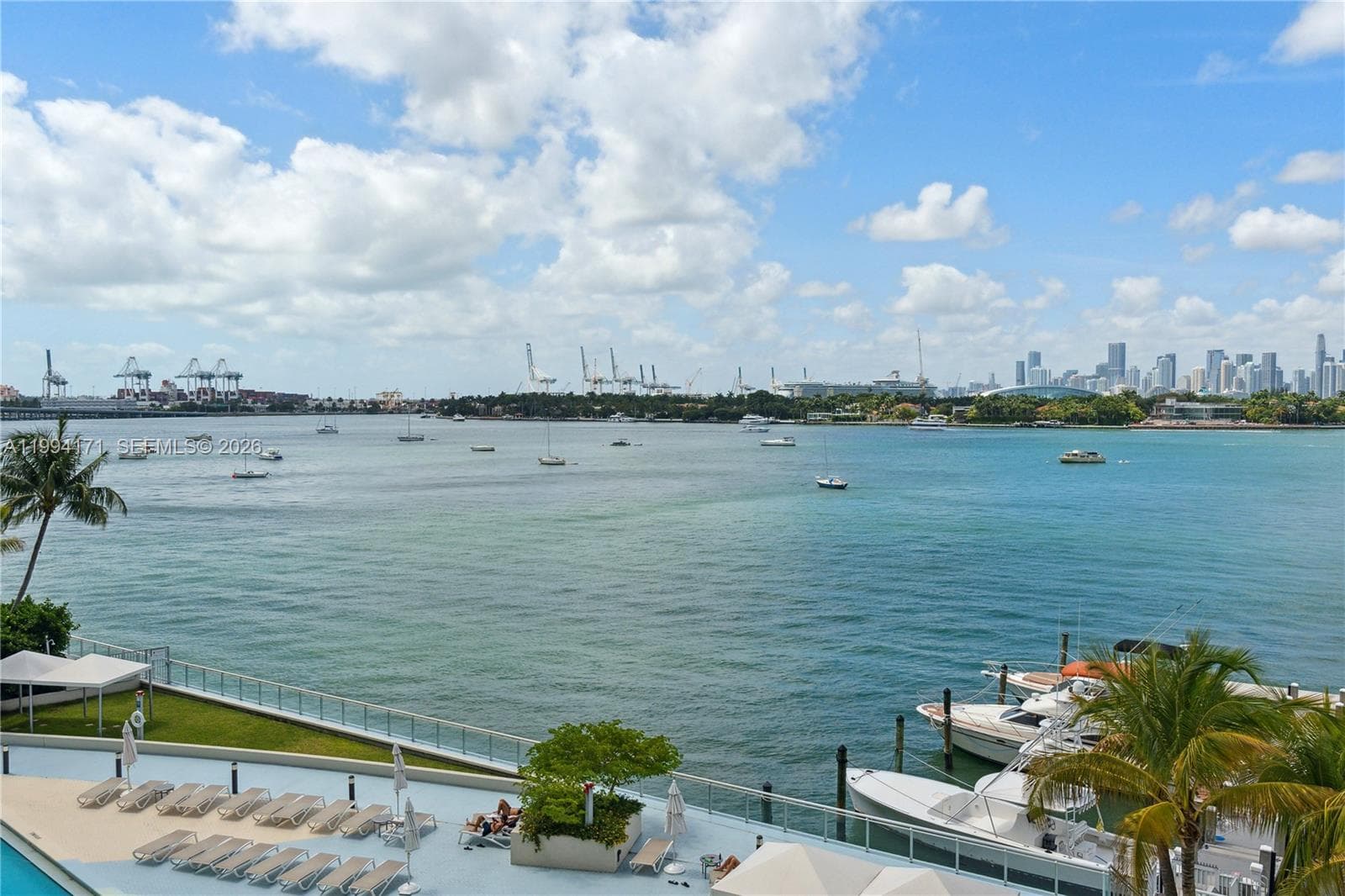 1200 West Ave # 528, Miami Beach FL 33139