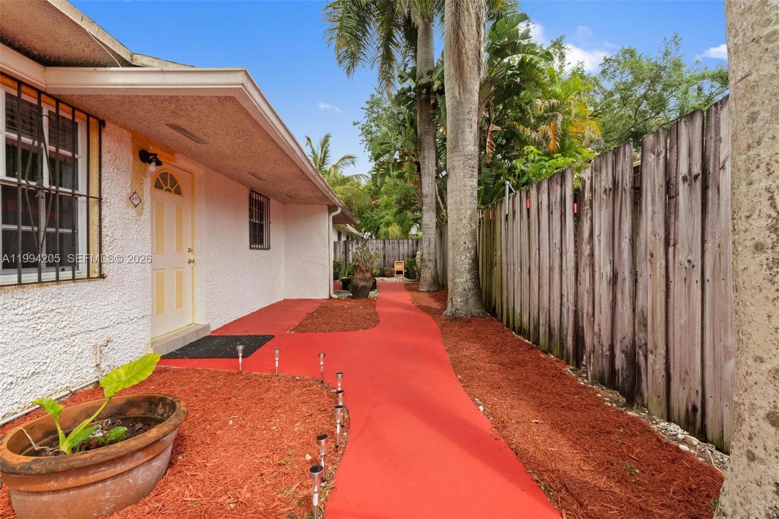 3147 Mcdonald St, Miami FL 33133 photo 3
