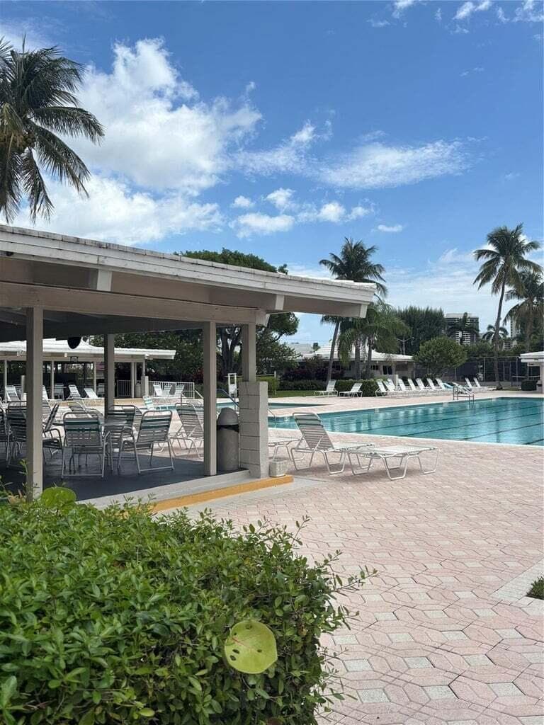 1260 Sugar Sands Boulevard # 206, Singer Island FL 33404 photo 4