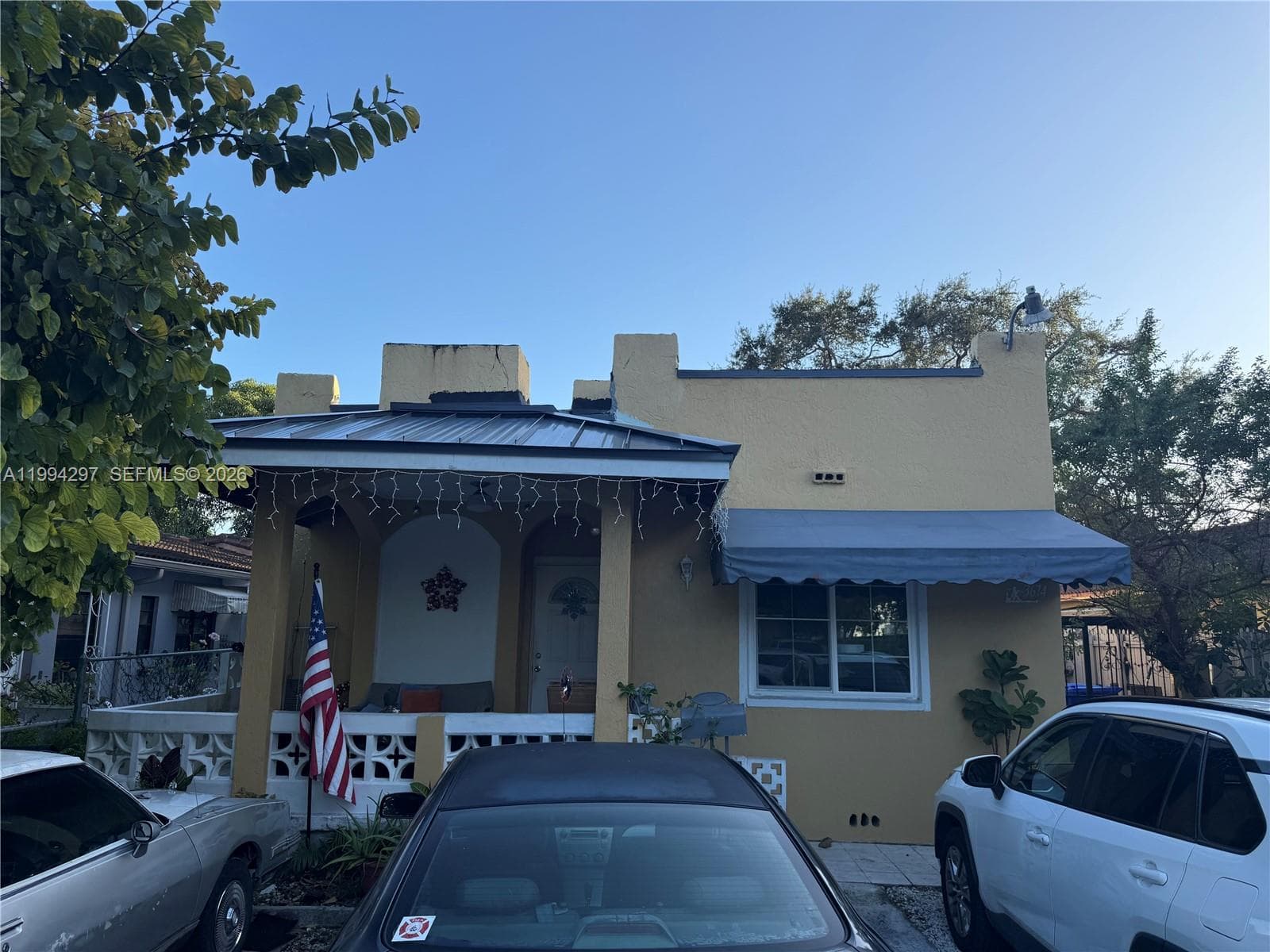3674 SW 25th St, Miami FL 33133 photo 3