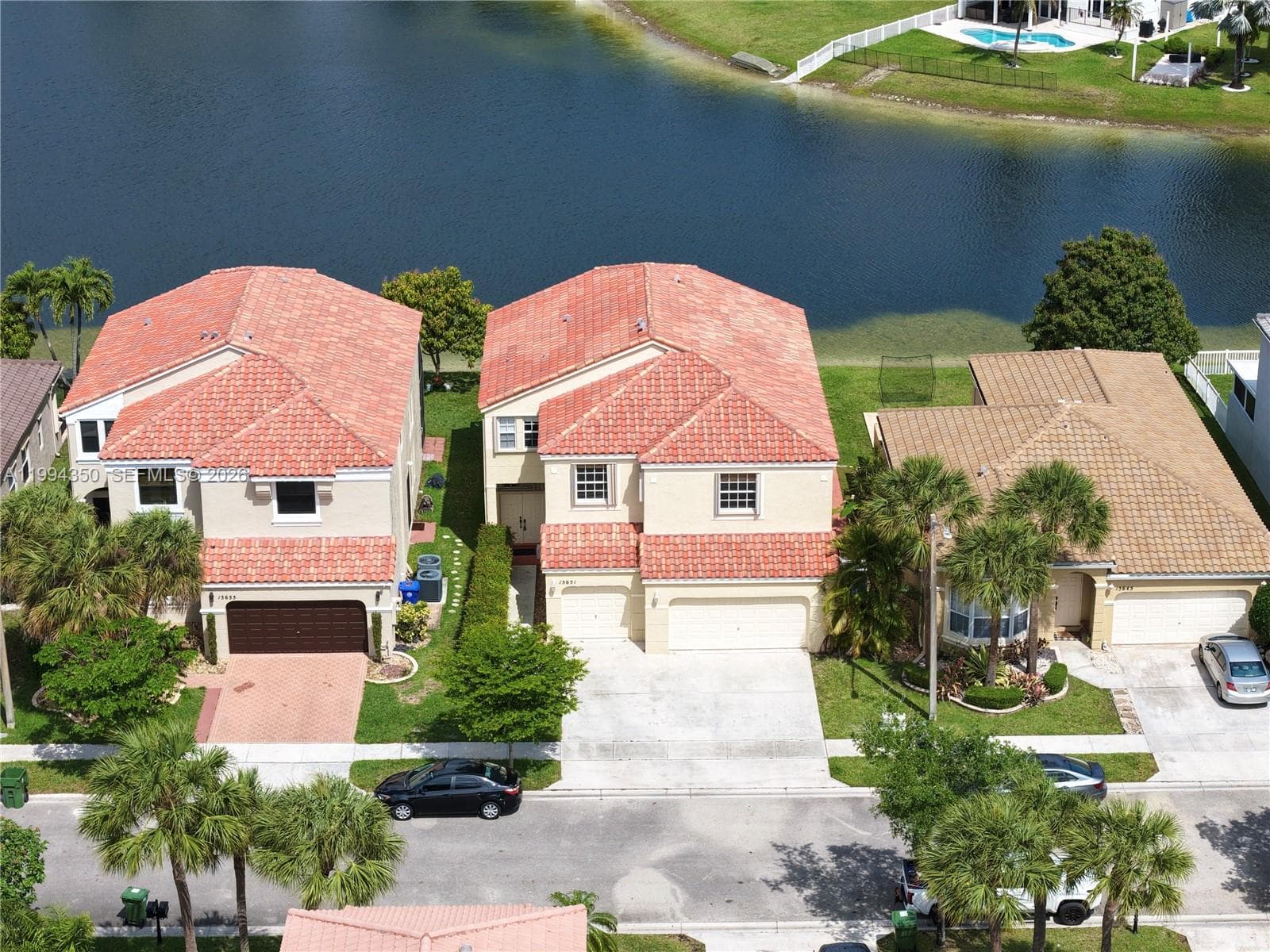 15651 NW 14th Court, Pembroke Pines FL 33028 photo 2