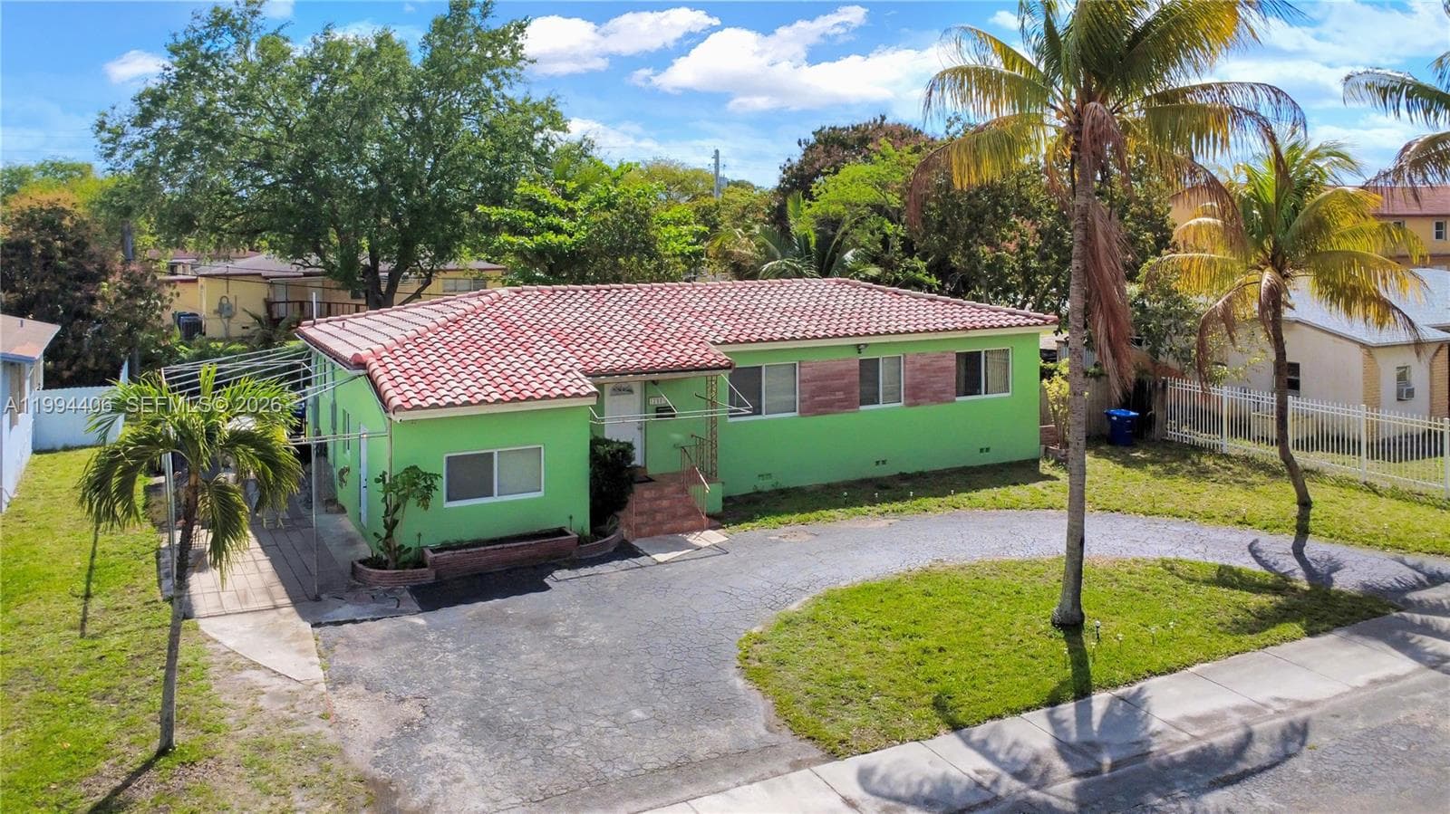 12901 NW Miami Ct, Miami FL 33168 photo 4