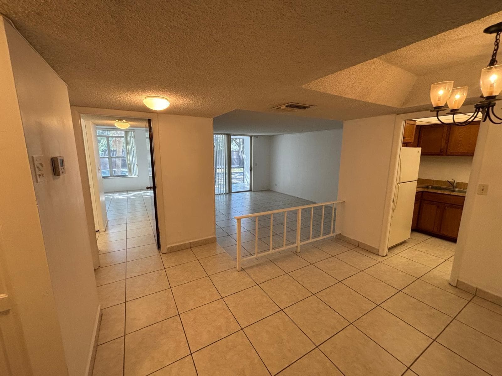 3650 Inverrary Drive # 1k, Lauderhill FL 33319