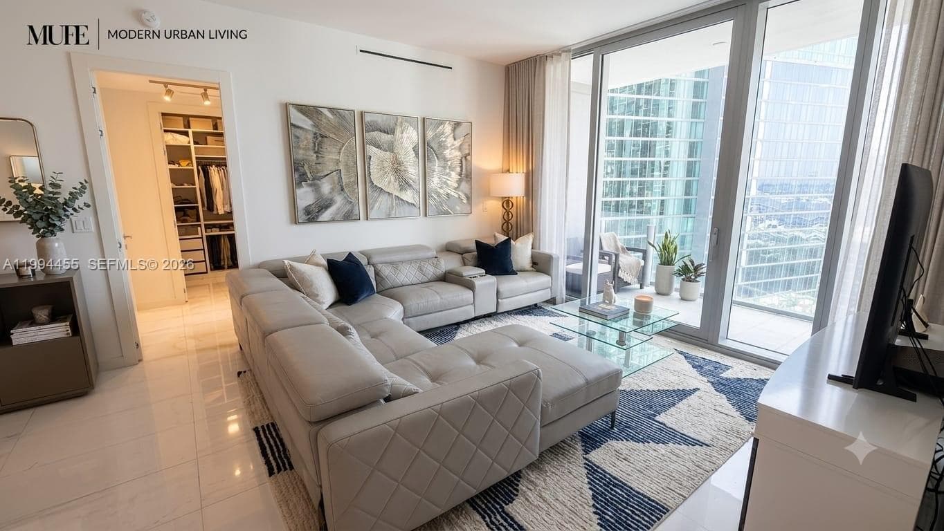 300 Biscayne Boulevard Way # 3409W, Miami FL 33131 photo 2