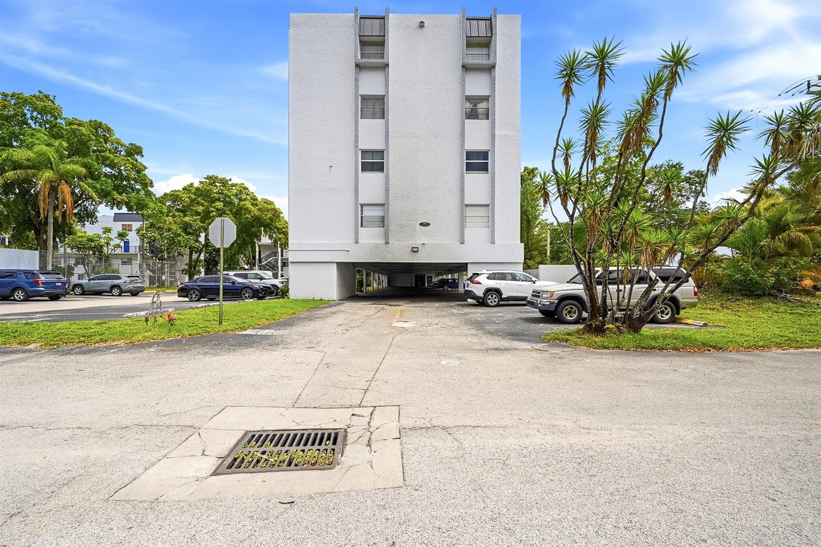 7541 NW 16th Street # 1211, Plantation FL 33313 photo 2
