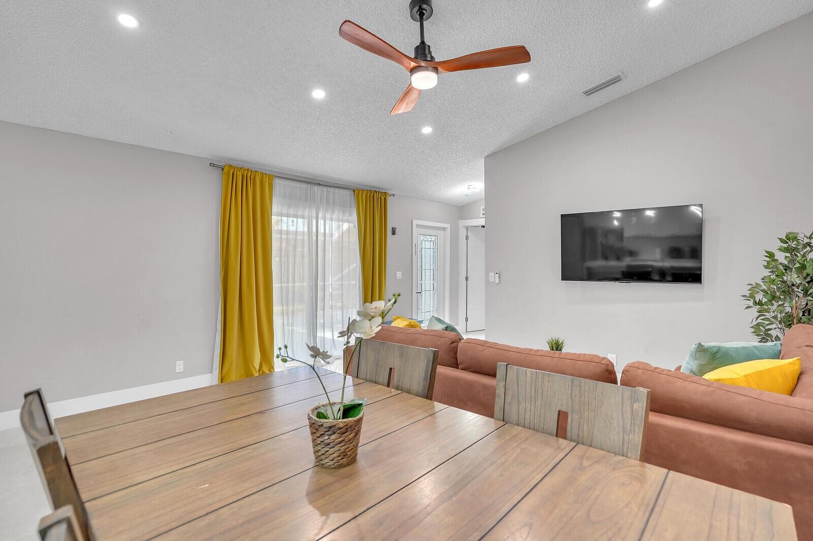 1329 Periwinkle Place, Wellington FL 33414 photo 4