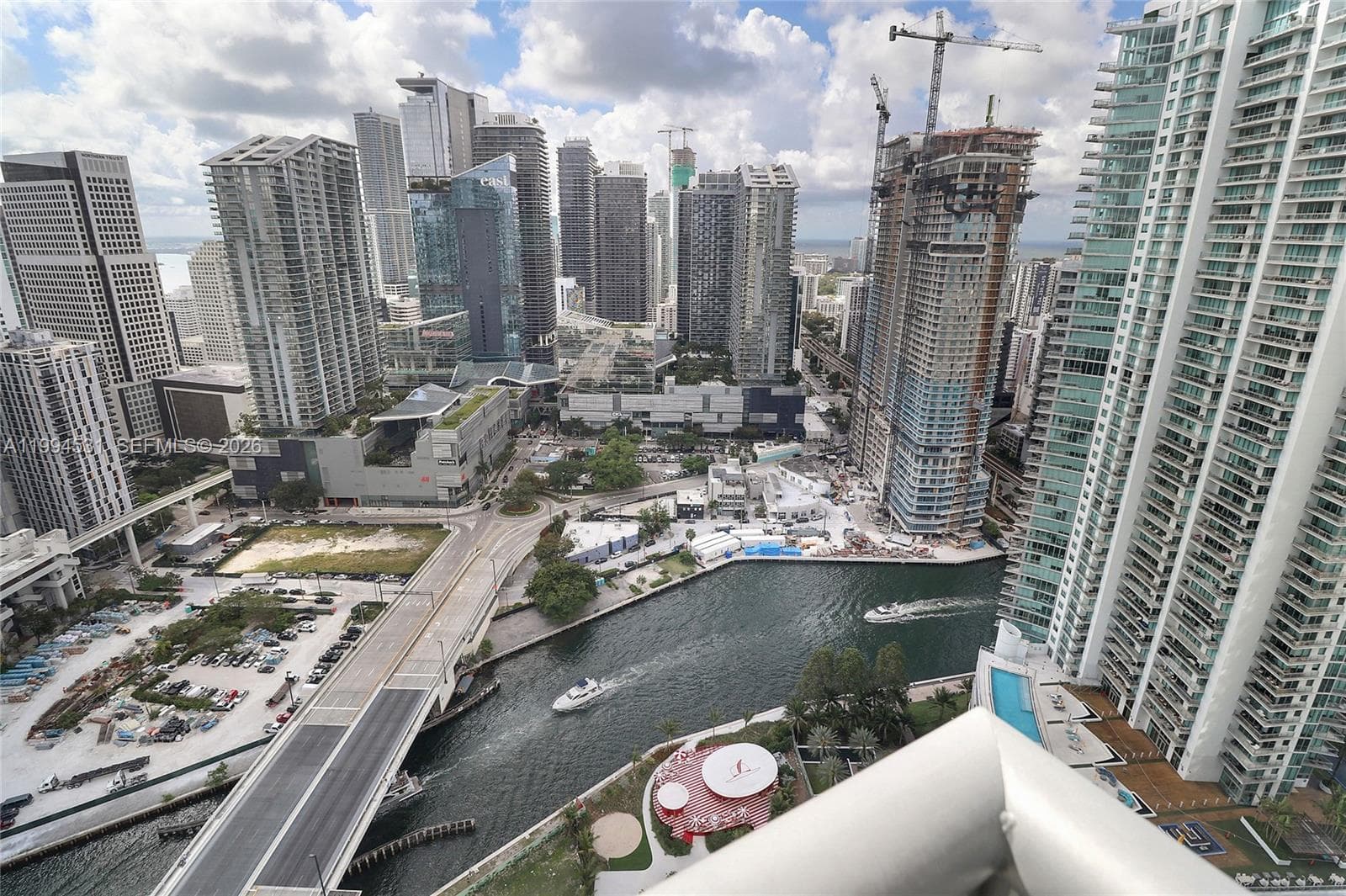 350 S Miami Ave # 4110, Miami FL 33130 photo 4