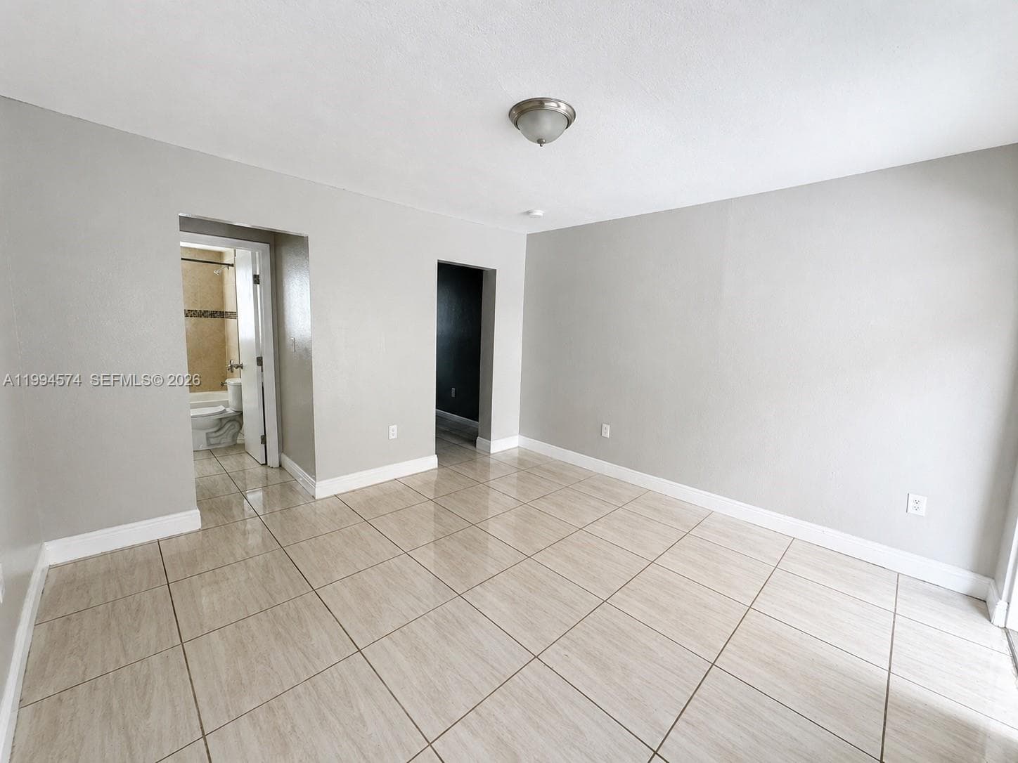 1920 Washington Ave # 3, Opa-Locka FL 33054 photo 2