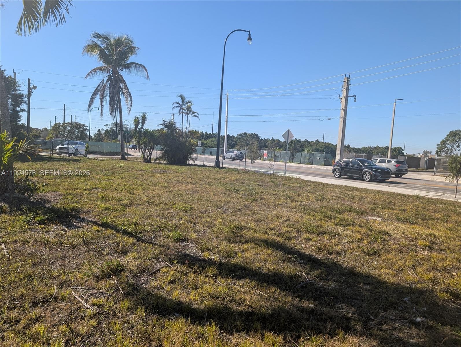 14490 SW 264th St, Homestead FL 33032 photo 2