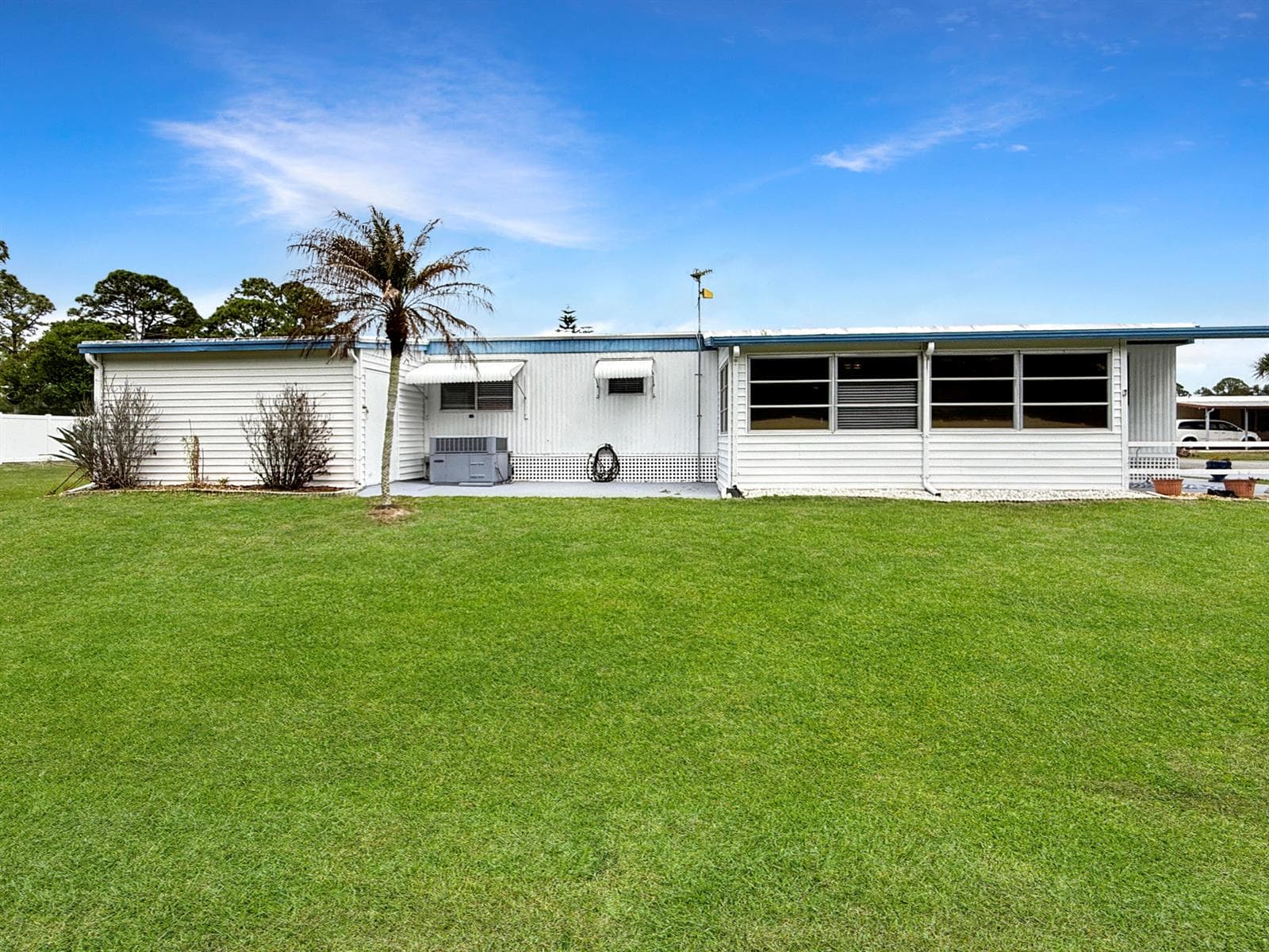 9296 SW Michelle Drive, Stuart FL 34997 photo 4