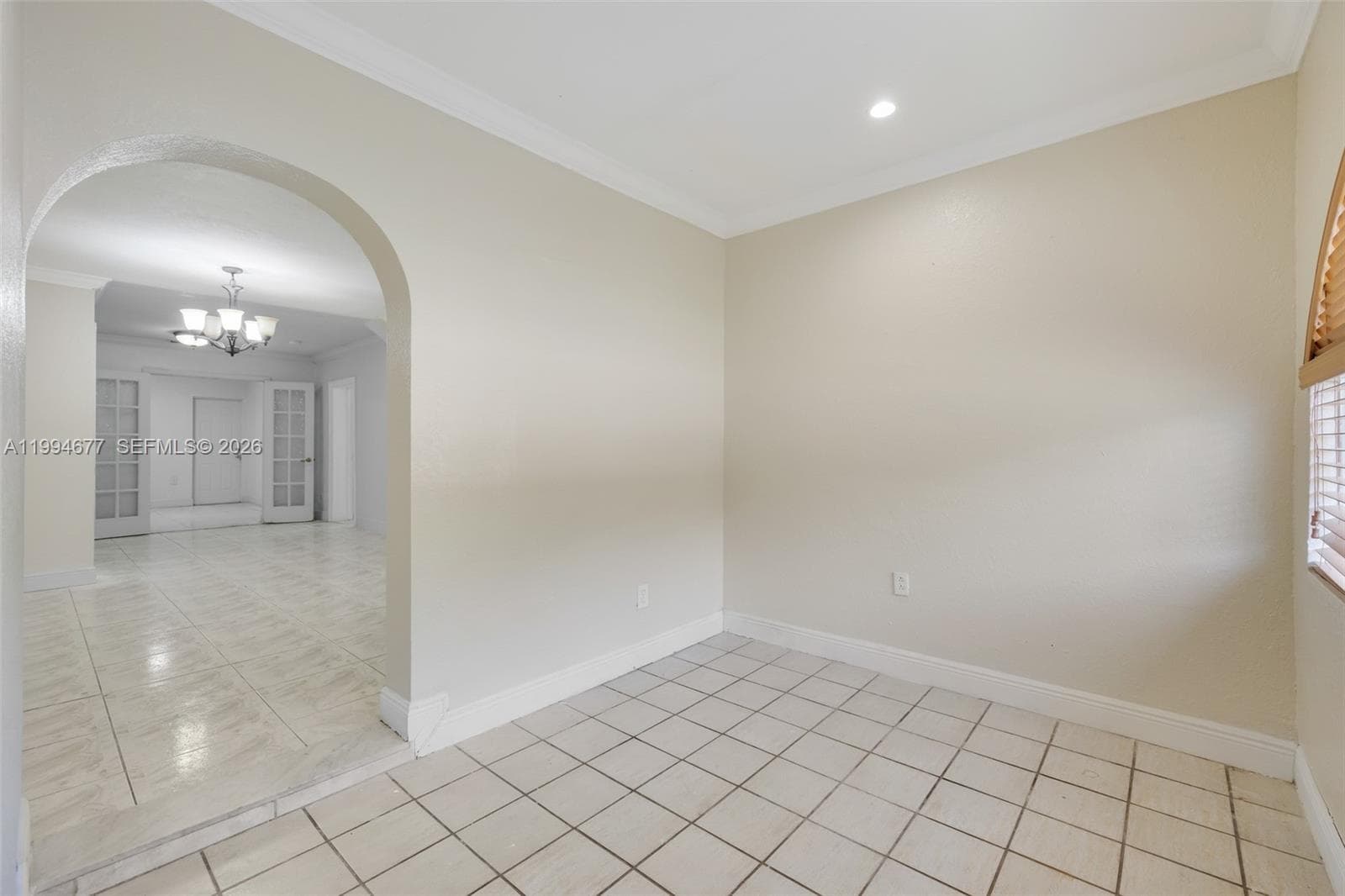 674 W 23rd St, Hialeah FL 33010 photo 2