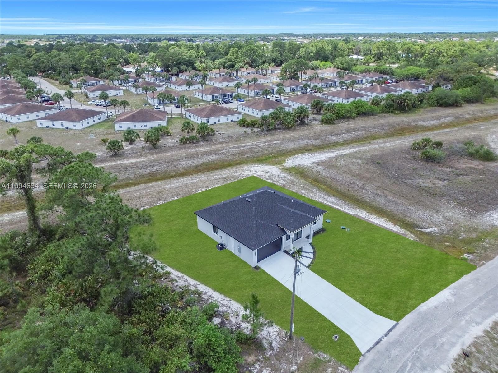 6045 Kumquat Cir, La Belle FL 33935 photo 5