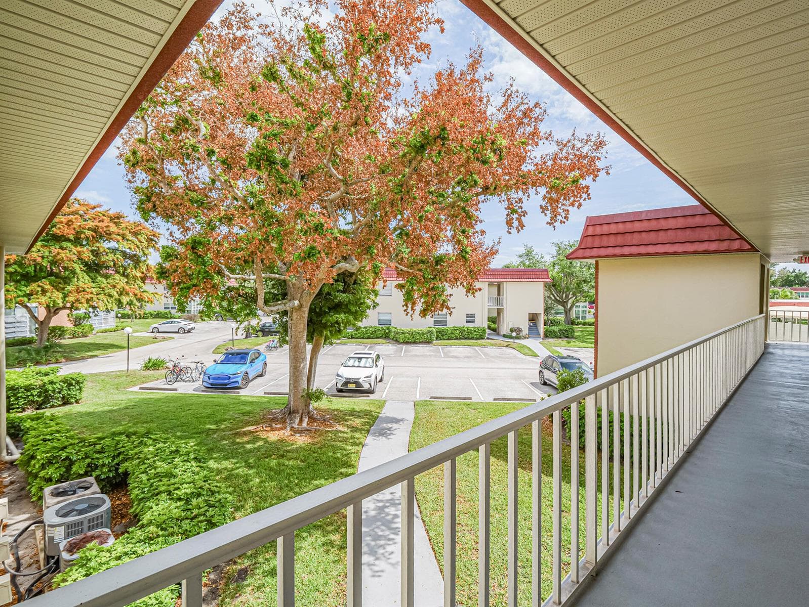27 Pine Arbor Lane # 205, Vero Beach FL 32962 photo 4
