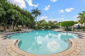 112 Lancaster Way, Royal Palm Beach FL 33414 photo 3