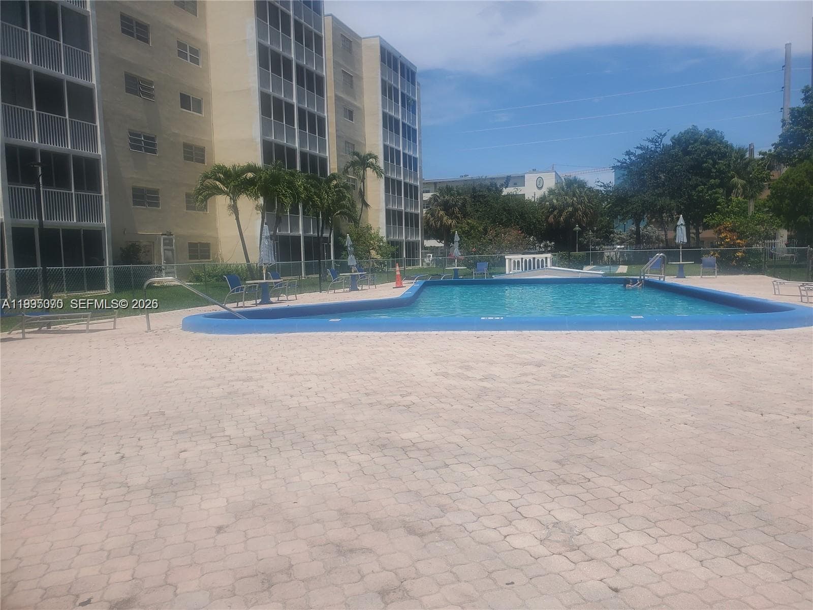 319 NE 14th Ave # 207, Hallandale Beach FL 33009 photo 2